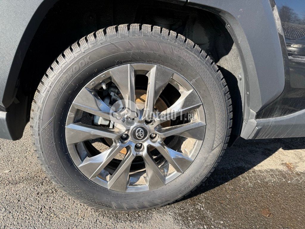 Фото Toyota RAV4 188