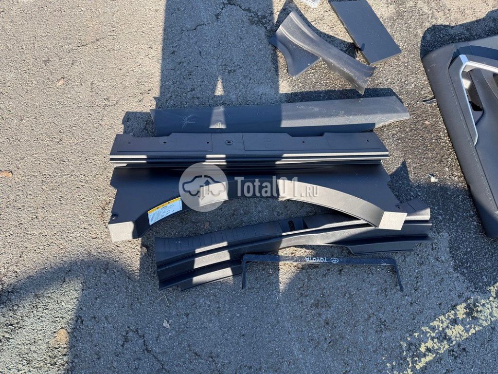 Фото Toyota RAV4 196