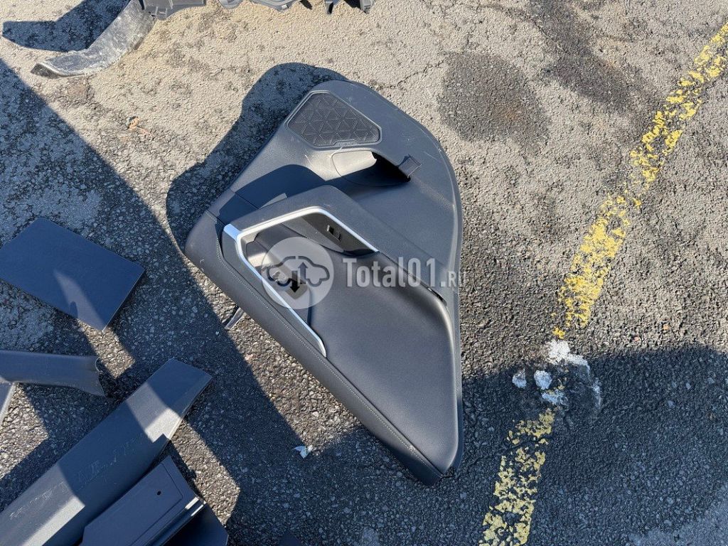 Фото Toyota RAV4 198