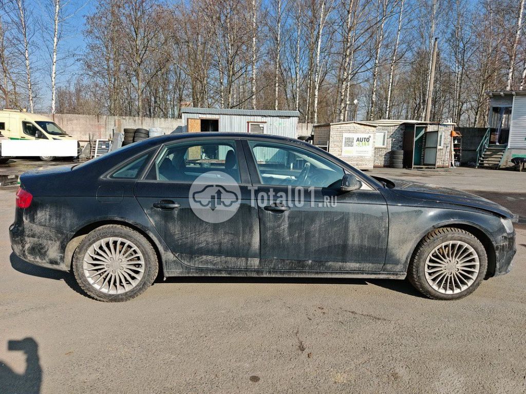 Фото Audi A4 46