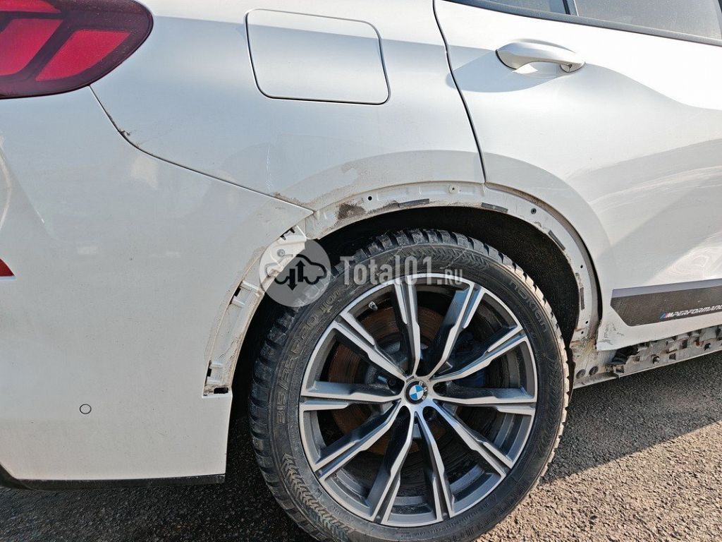 Фото BMW X5 80