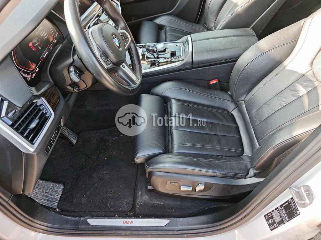Фото BMW X5 150