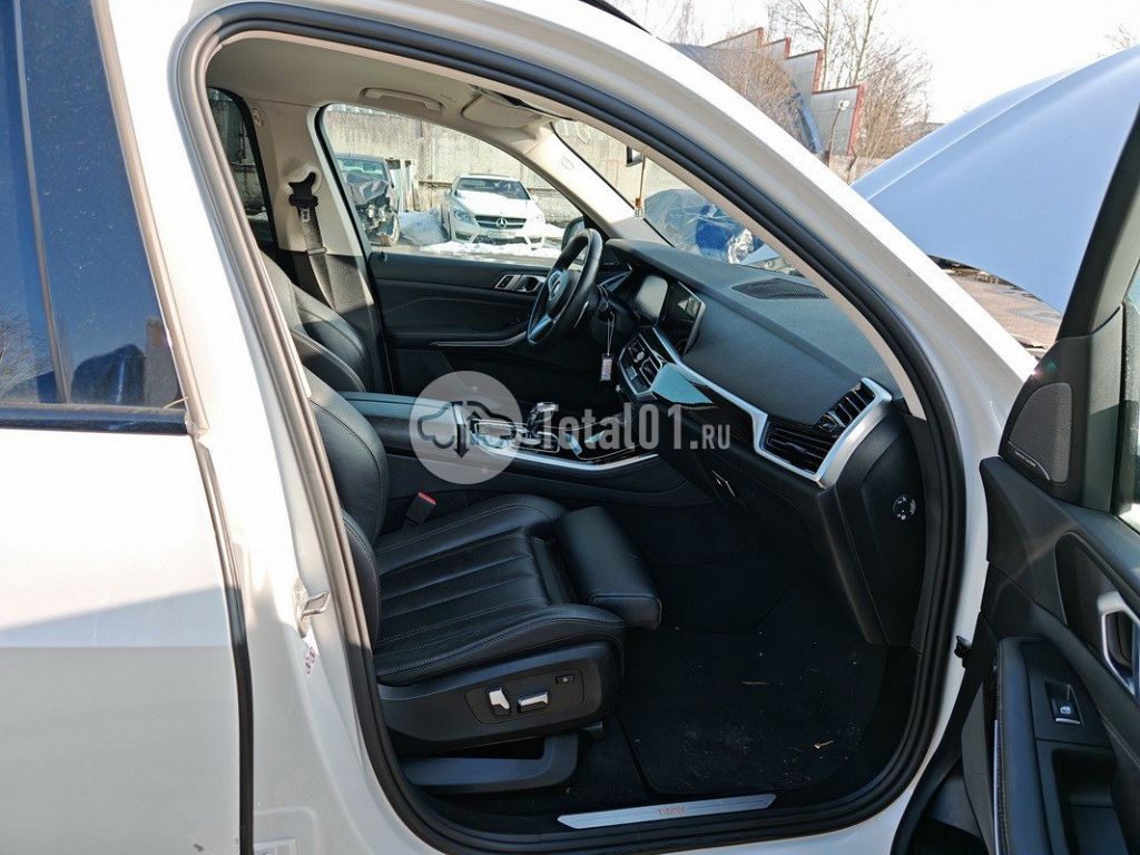 Фото BMW X5 220