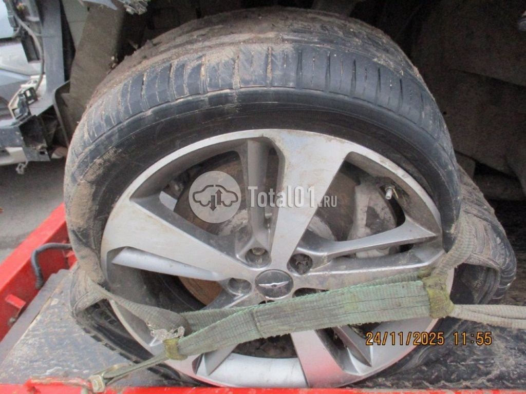 Фото Genesis GV80 32