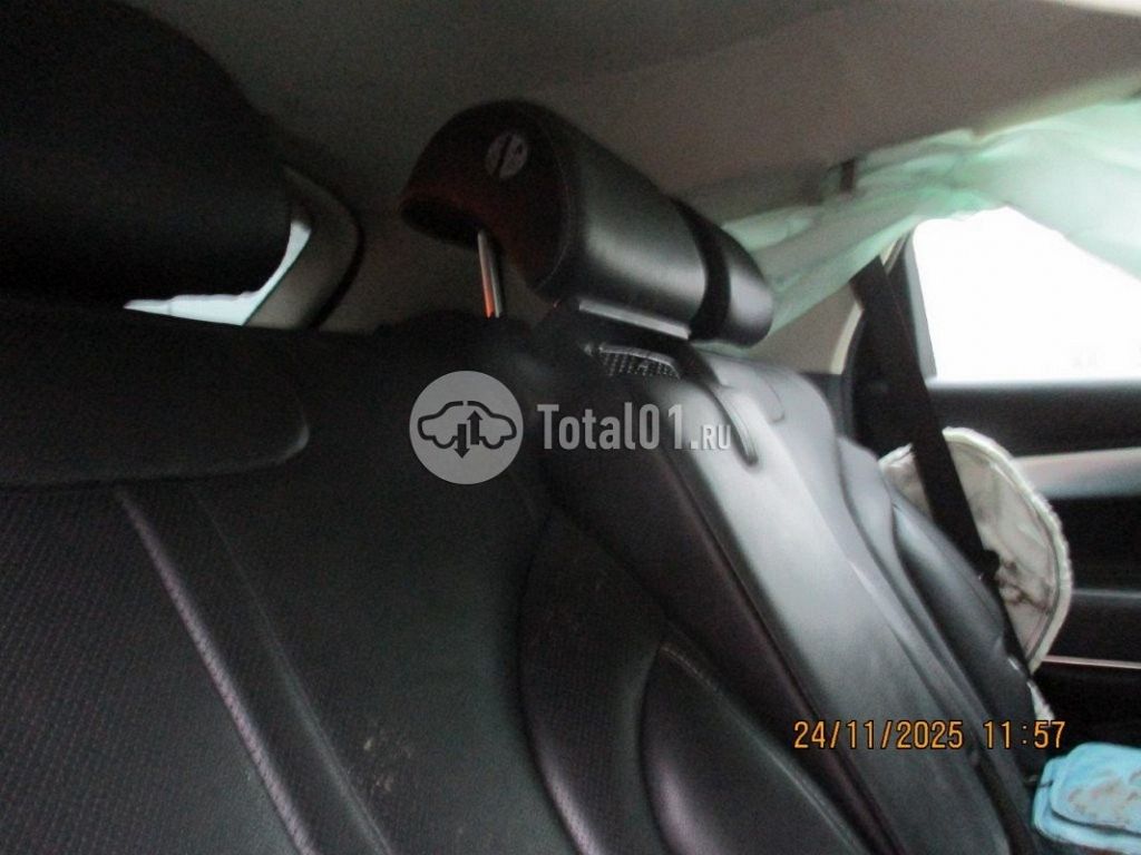 Фото Genesis GV80 48