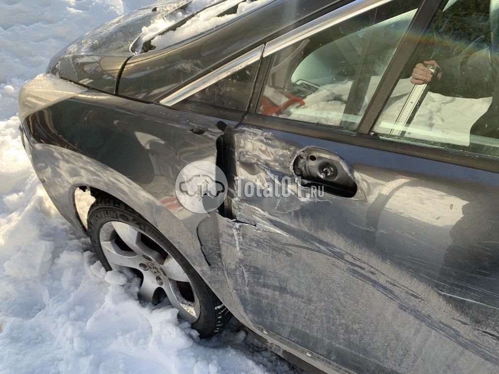 Фото Peugeot 3008 18