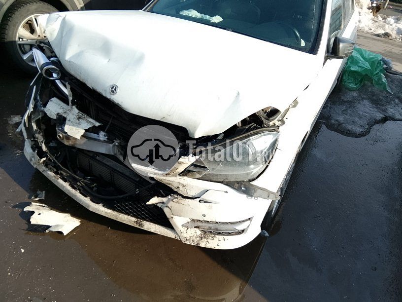 Фото Mercedes-Benz C-класс 40