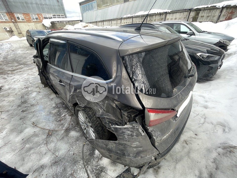 Фото Ford Focus 8