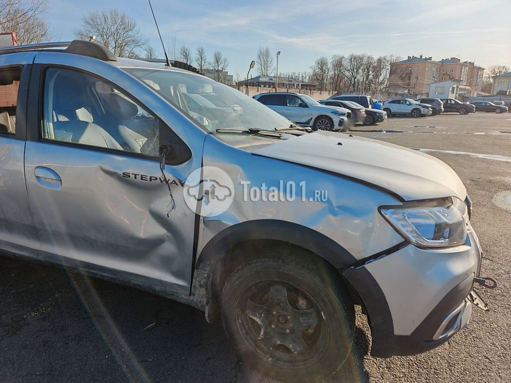 Фото Renault Sandero Stepway 16