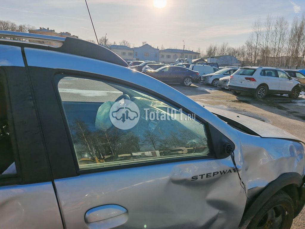 Фото Renault Sandero Stepway 26