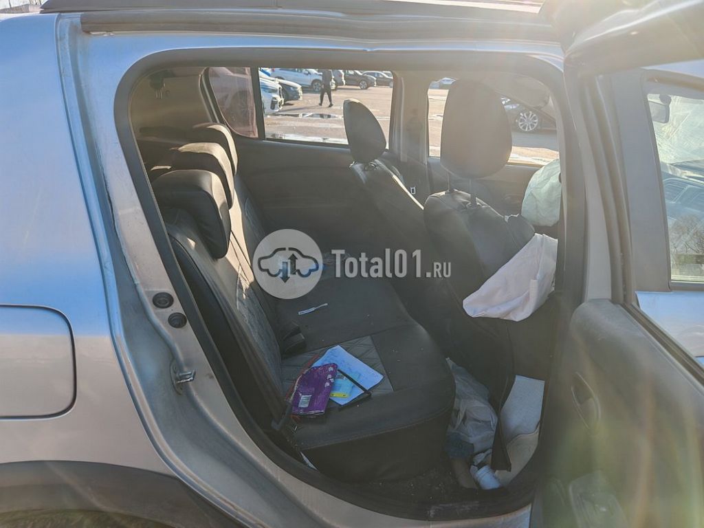 Фото Renault Sandero Stepway 130