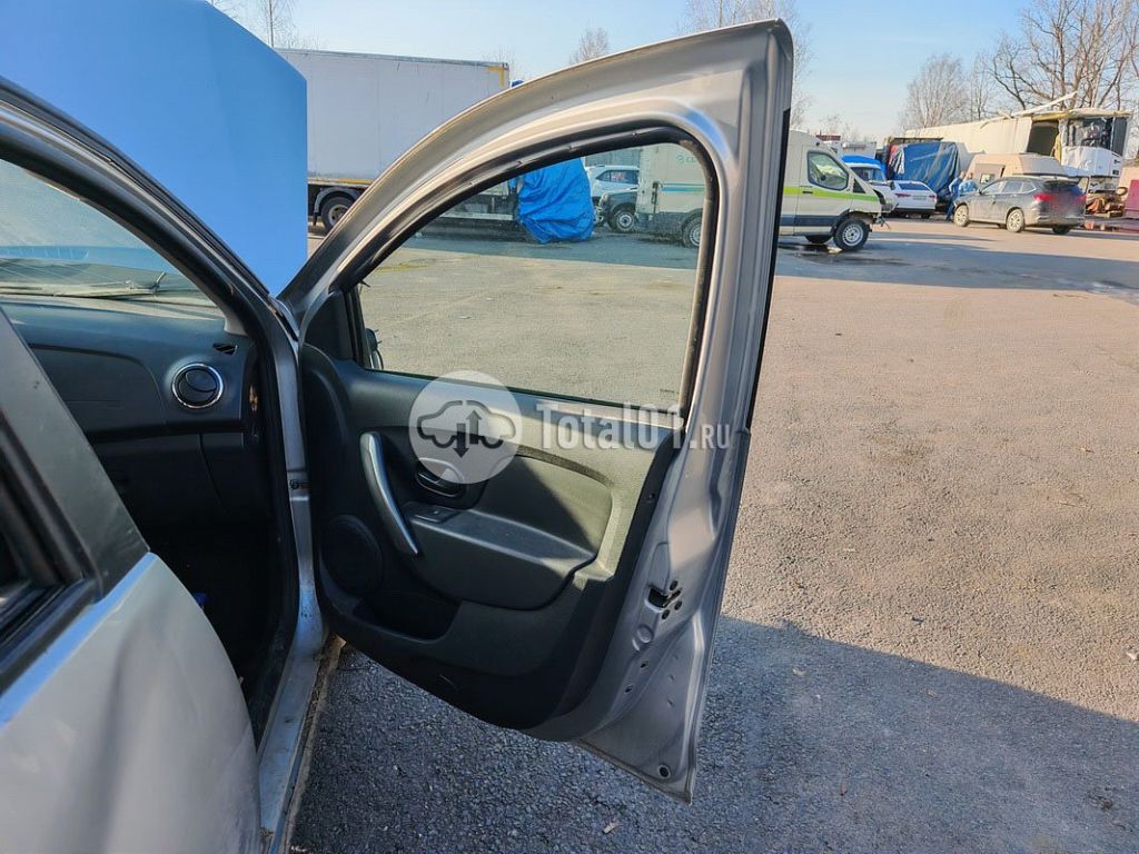 Фото Renault Sandero Stepway 144