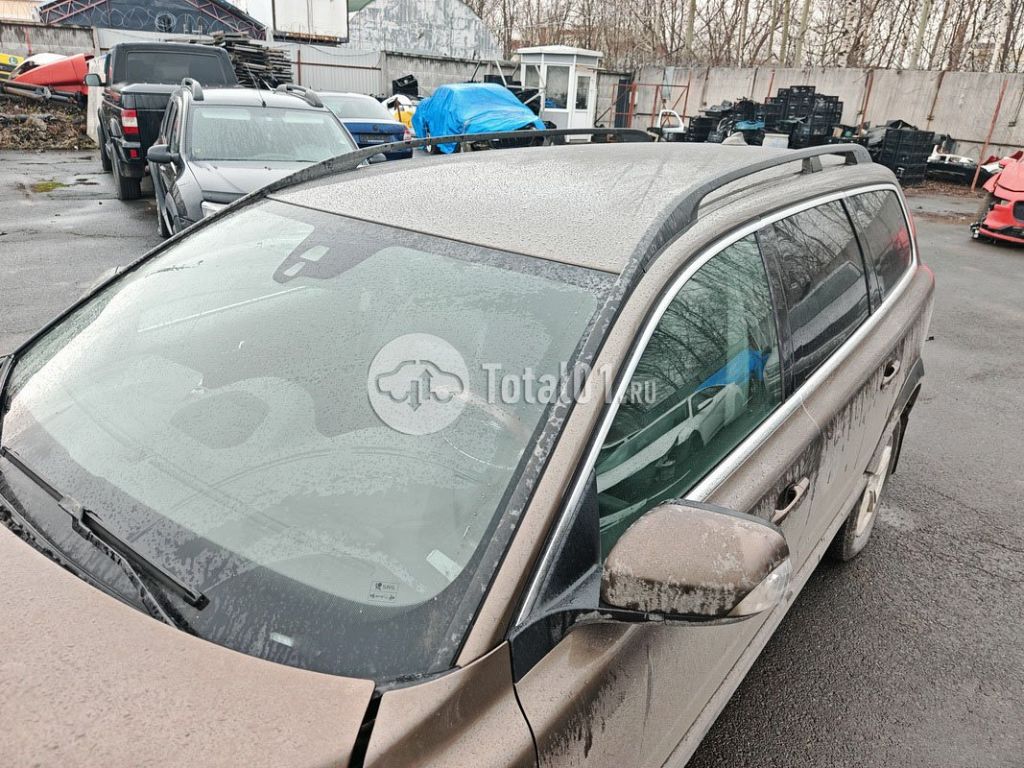Фото Volvo XC70 40