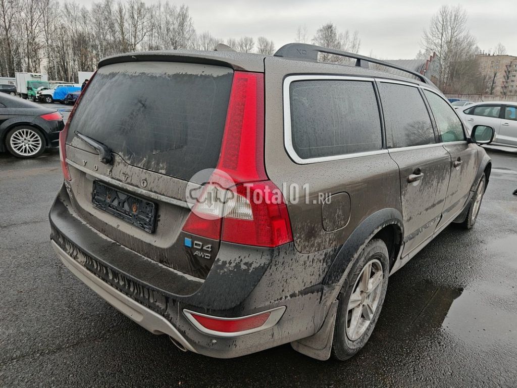 Фото Volvo XC70 68