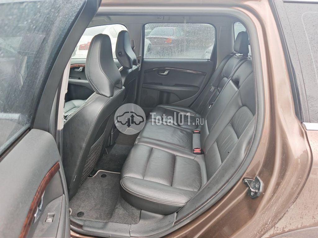 Фото Volvo XC70 96