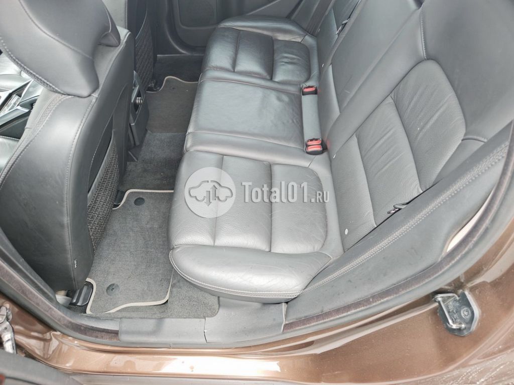 Фото Volvo XC70 100