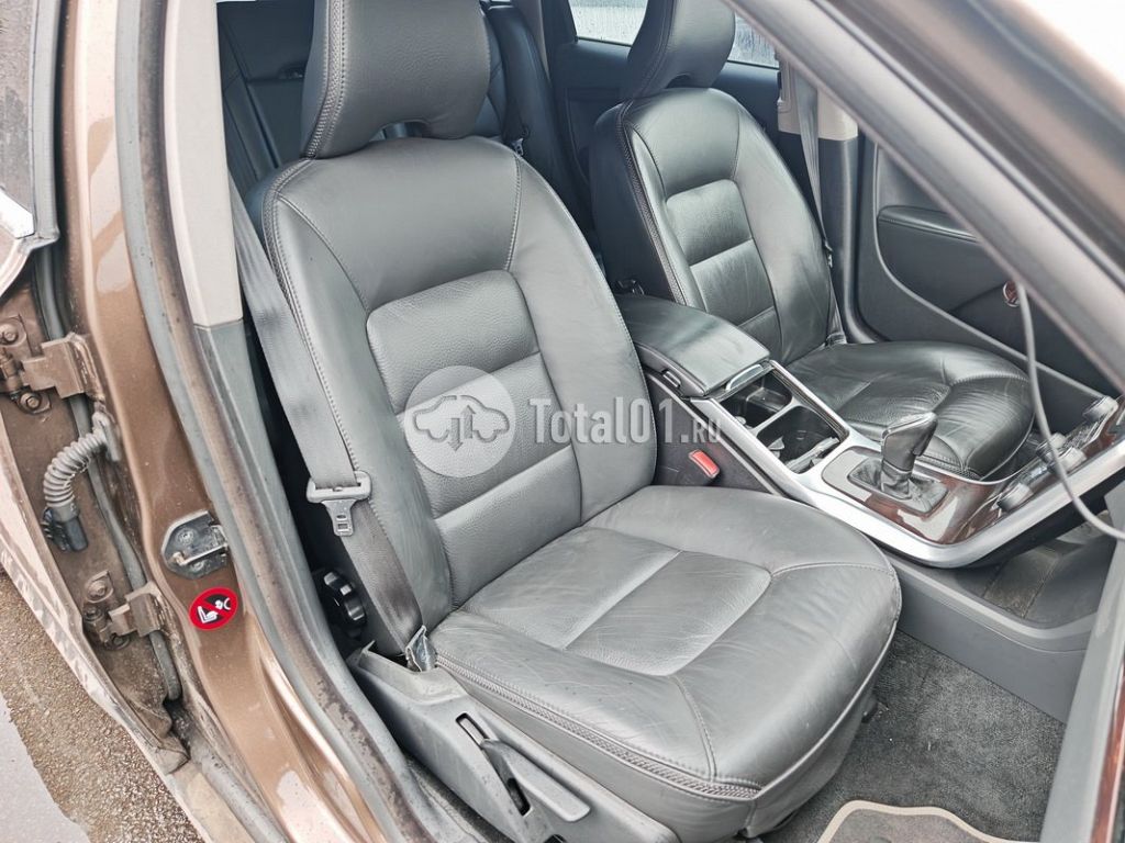 Фото Volvo XC70 162