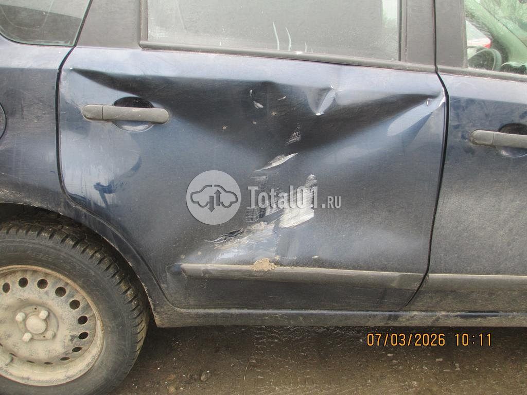 Фото Nissan Note 28