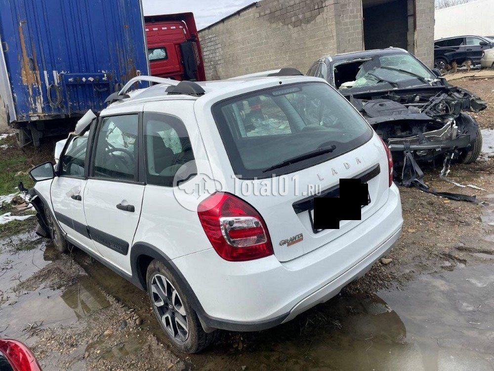 Фото ВАЗ (LADA) Granta 48