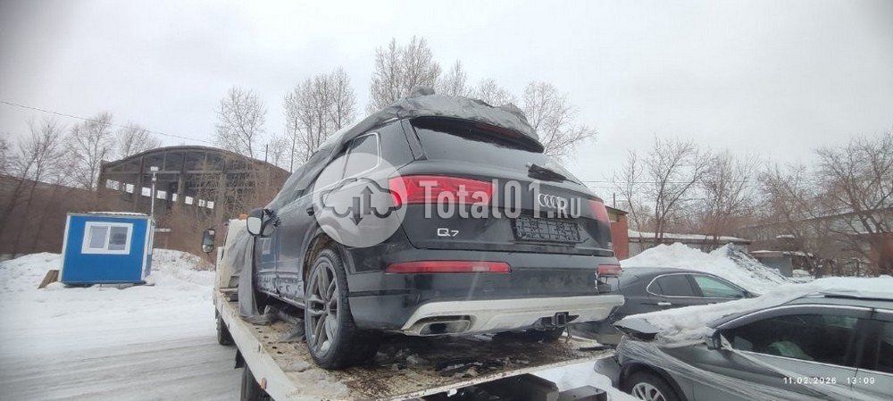 Фото Audi Q7 18
