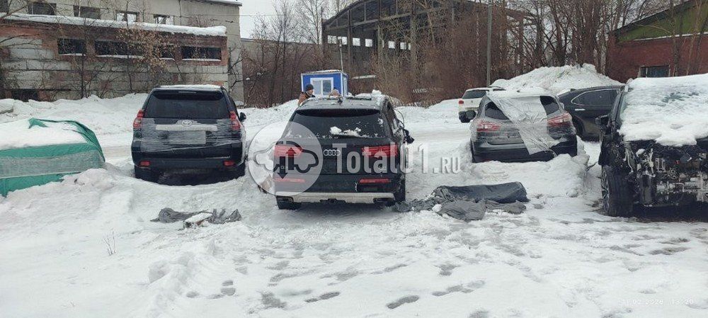 Фото Audi Q7 130