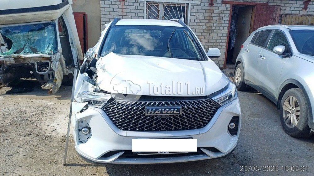 Фото Haval M6 10