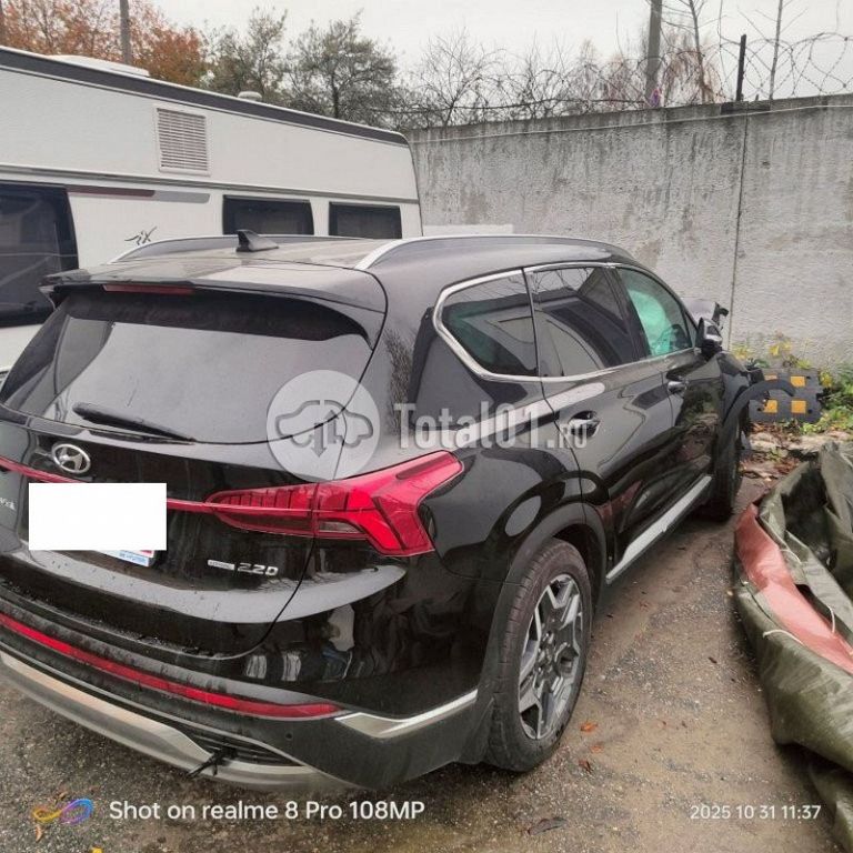 Фото Hyundai Santa Fe 10