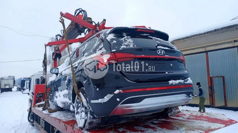 Фото Hyundai Santa Fe 14