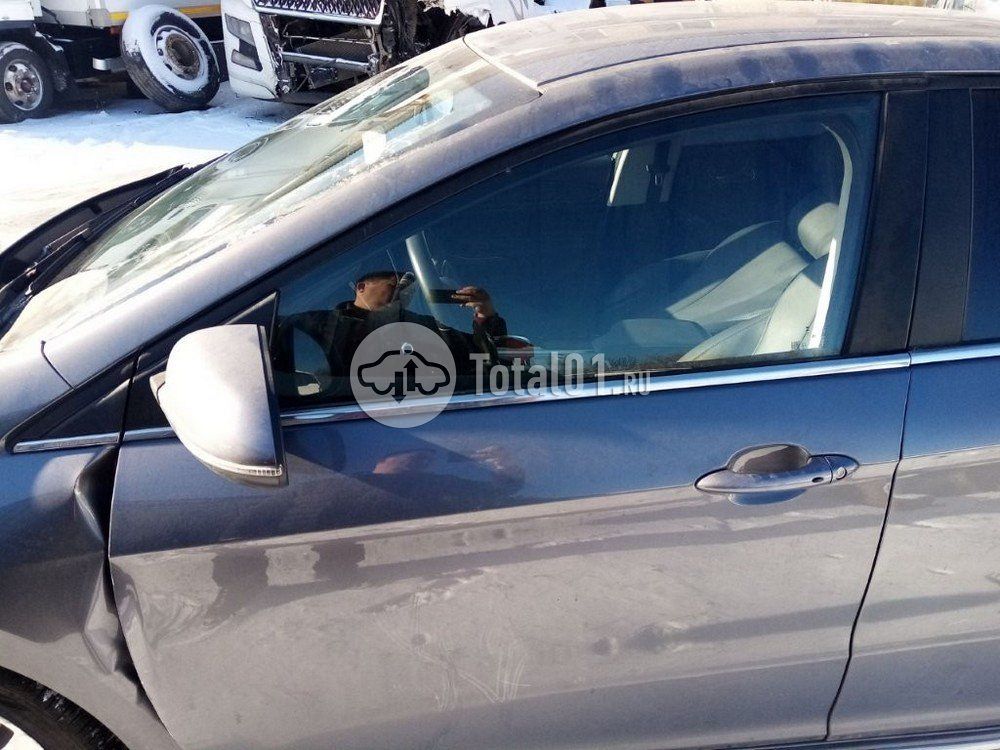 Фото OMODA S5 90