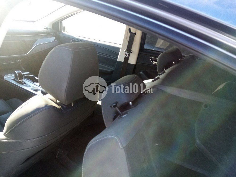 Фото OMODA S5 280