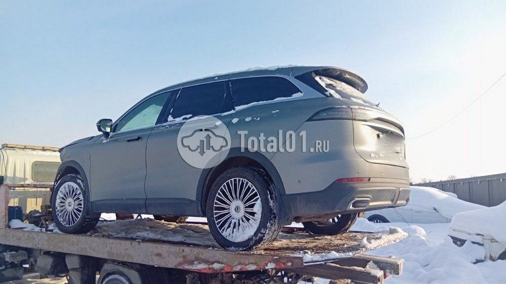 Фото Chery Tiggo 9 14