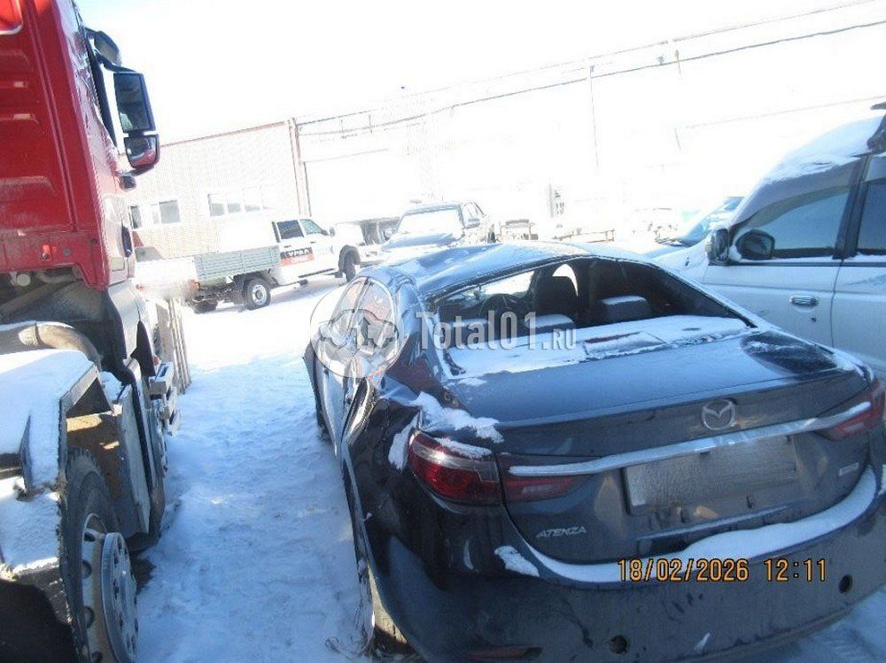 Фото Mazda Atenza 58