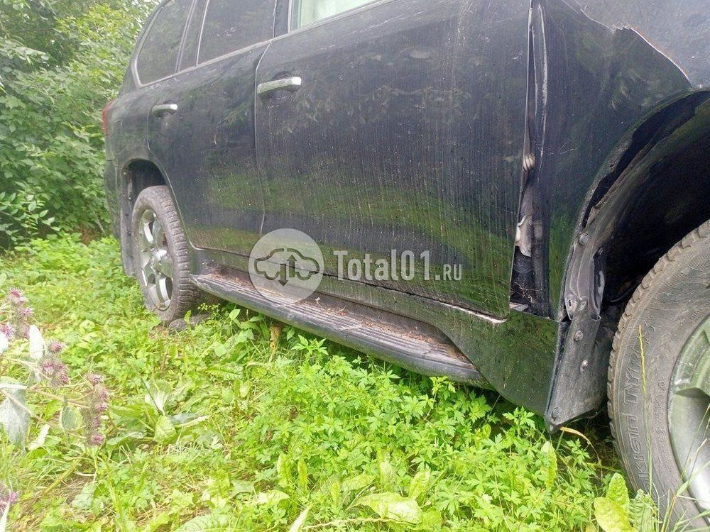 Фото Lexus LX 32