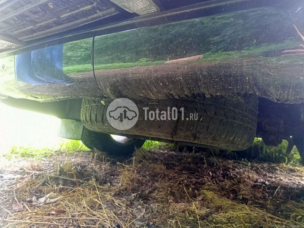 Фото Lexus LX 122