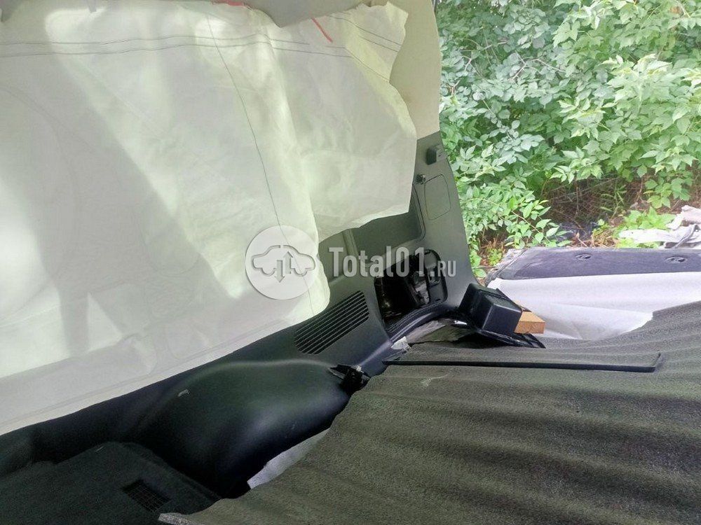 Фото Lexus LX 140