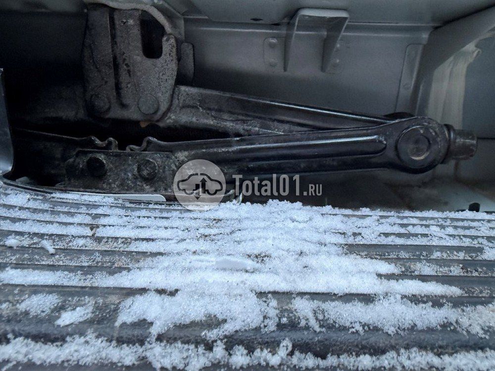 Фото Hyundai STARIA 32