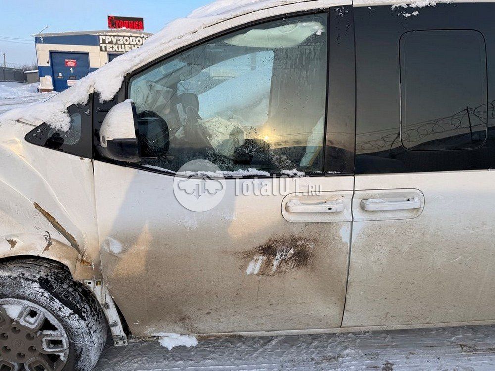 Фото Hyundai STARIA 42