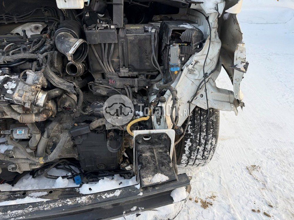 Фото Hyundai STARIA 102