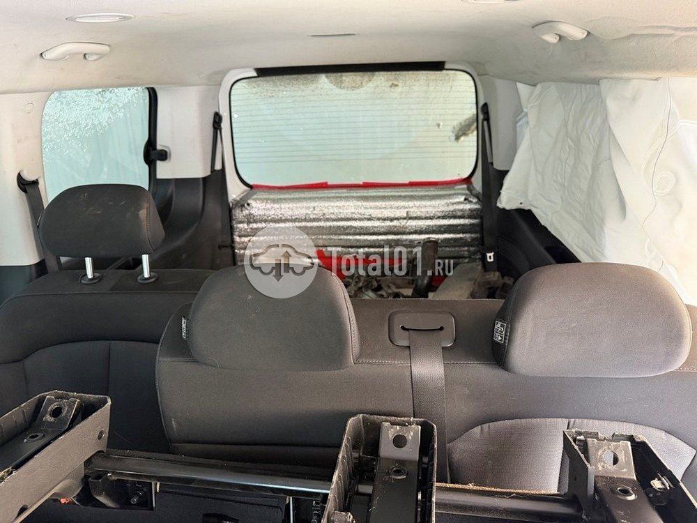 Фото Hyundai STARIA 172