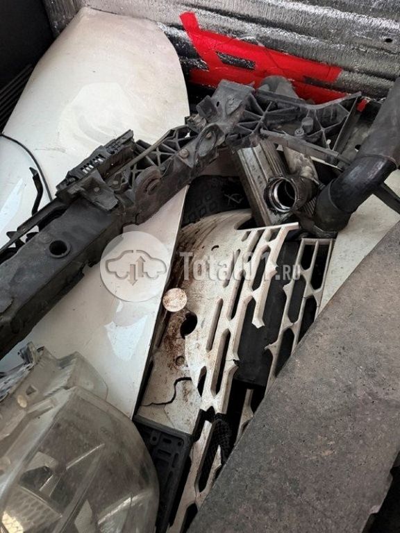 Фото Hyundai STARIA 178