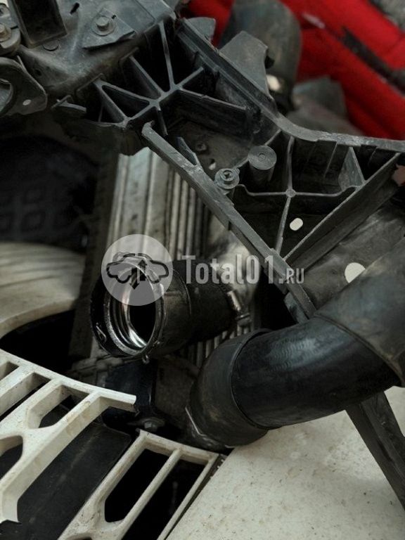 Фото Hyundai STARIA 200