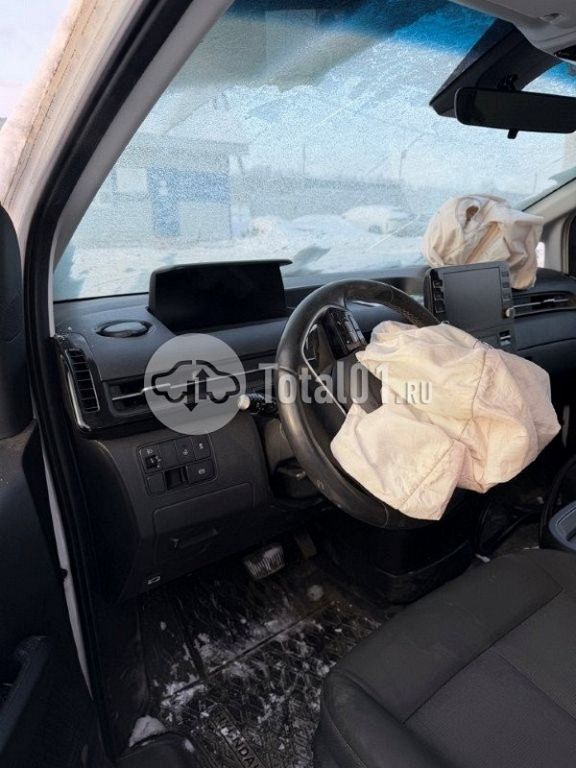 Фото Hyundai STARIA 220