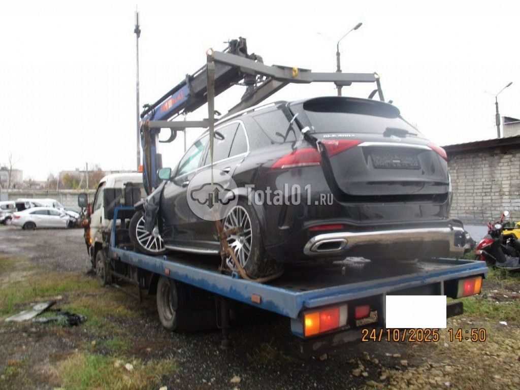 Фото Mercedes-Benz GLE-класс 12