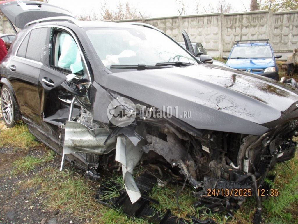 Фото Mercedes-Benz GLE-класс 14