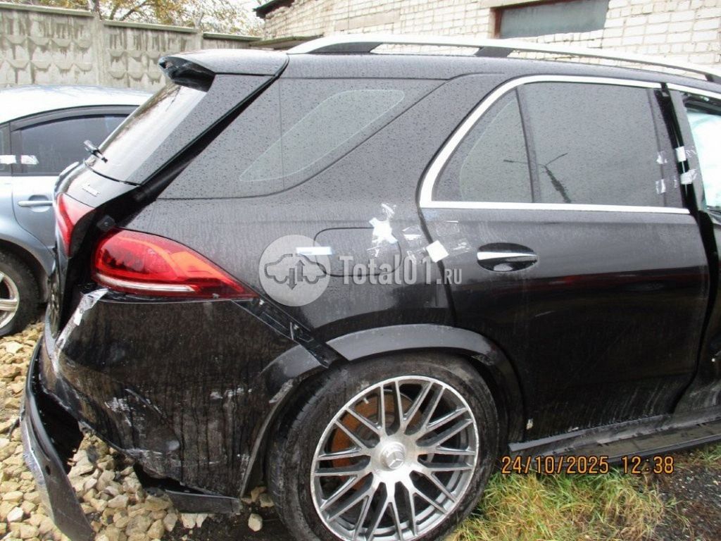 Фото Mercedes-Benz GLE-класс 28