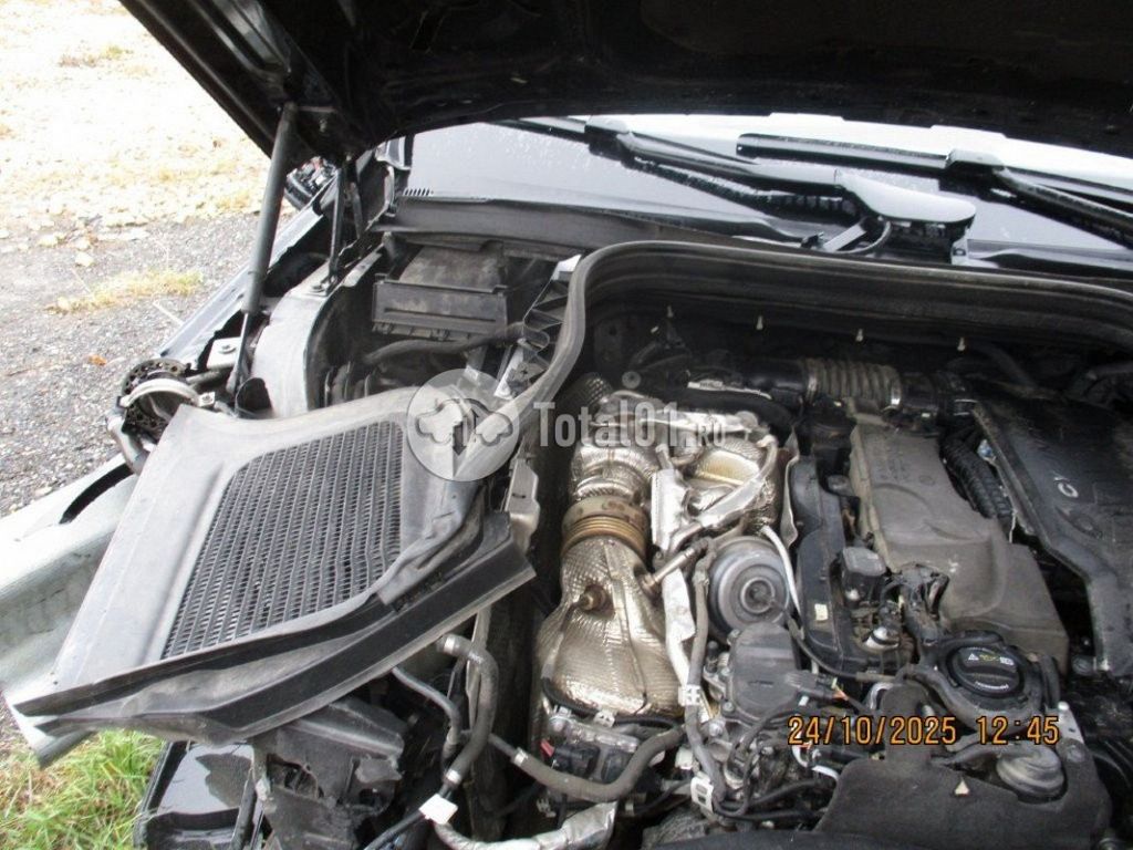 Фото Mercedes-Benz GLE-класс 216