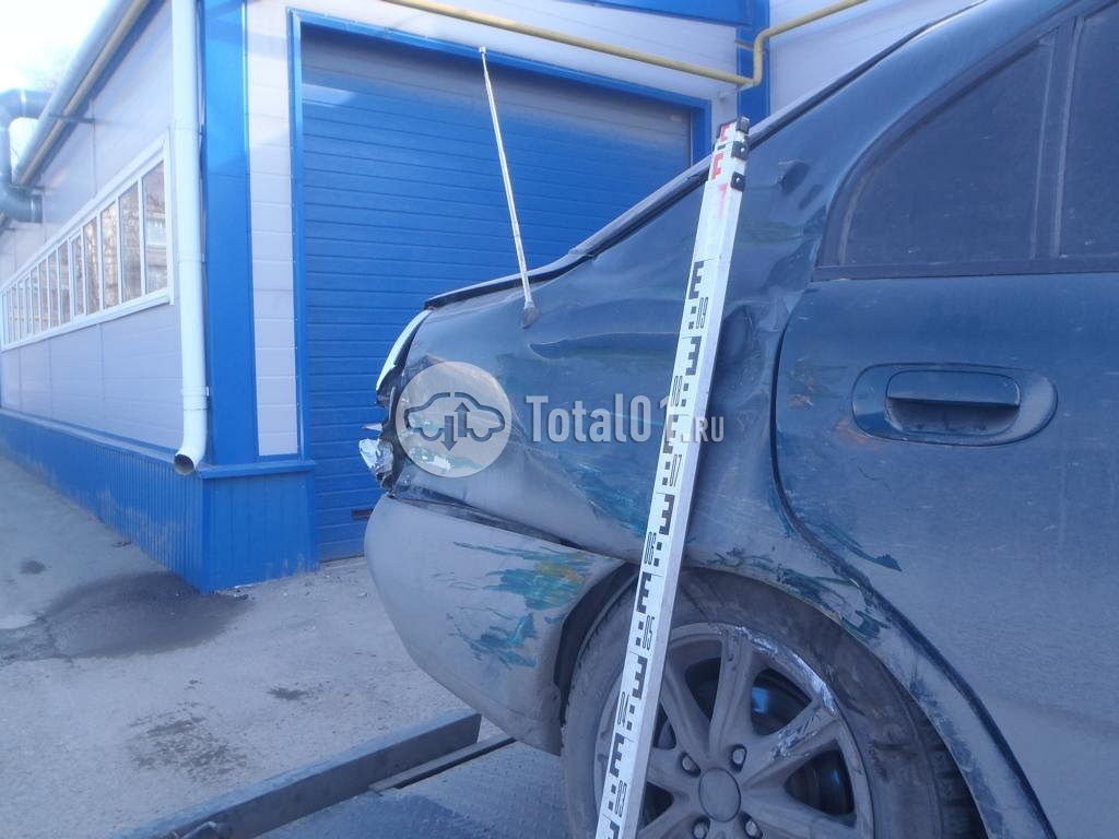 Фото Mitsubishi Carisma 10