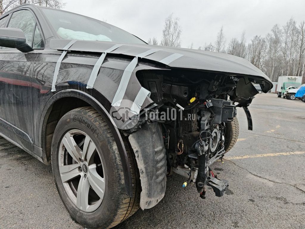 Фото Audi Q7 6