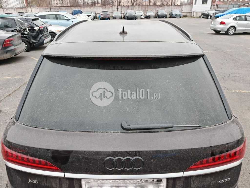 Фото Audi Q7 56