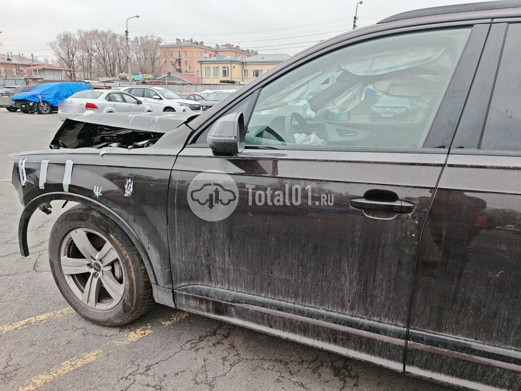 Фото Audi Q7 62